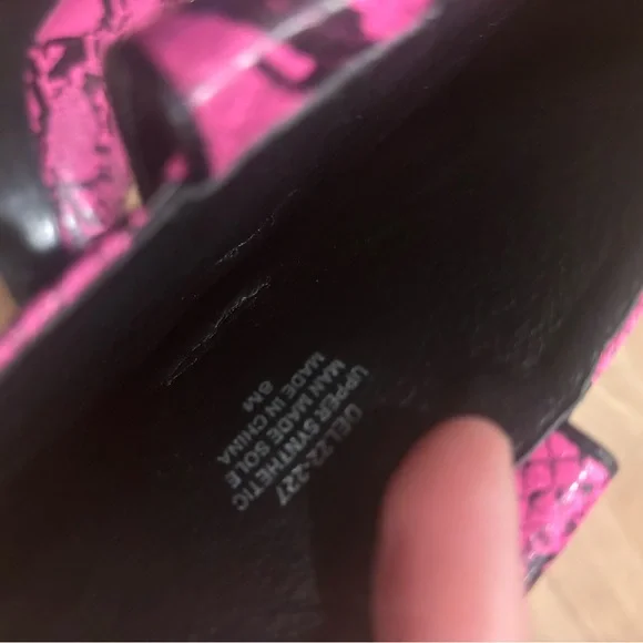 Pink Snakeskin Studded Platform Ankle Boots Chunky Heel. + size 8 - Picture 7 of 11